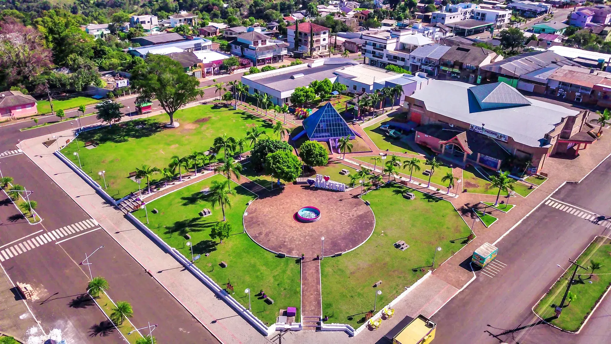 ametista do sul, pontos turisticos em ametista do sul, restaurante subterraneo, mina subterranea, restaurante mina, garimpo, restaurante subterraneo ametista do sul, turismo em ametista do sul, o que fazer em ametista do sul, melhores pontos turisticos em ametista do sul, em ametista do sul, turismo, pousadas em ametista do sul, hoteis em ametista do sul, restaurantes em ametista do sul, atrações em ametista do sul, melhores pontos turisticos em ametista do sul, melhores, pontos, turisticos, ametista, sul, rio grande do sul, restaurantes, subterraneo, mina, garimpo, pedra ametista, pedras preciosas, rota aguas e pedras, belvedere, belvedere mina